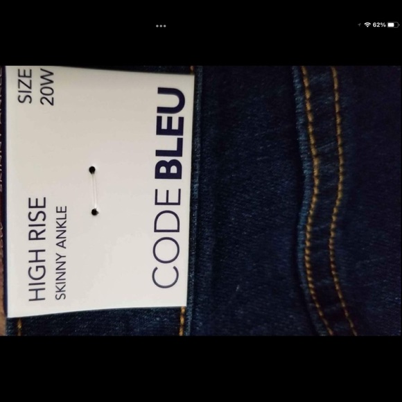 NWT Plus Size Skinny Ankle Jeans, Sizes 16-22 - Picture 8 of 13